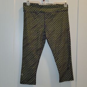 Under Armour Compression Heat Gear Green Diamonds Capri leggings Pants Large